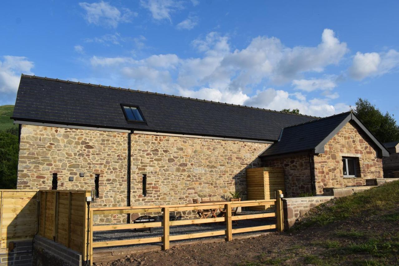 Cowshed In The Black Mountains Abergavenny Extérieur photo