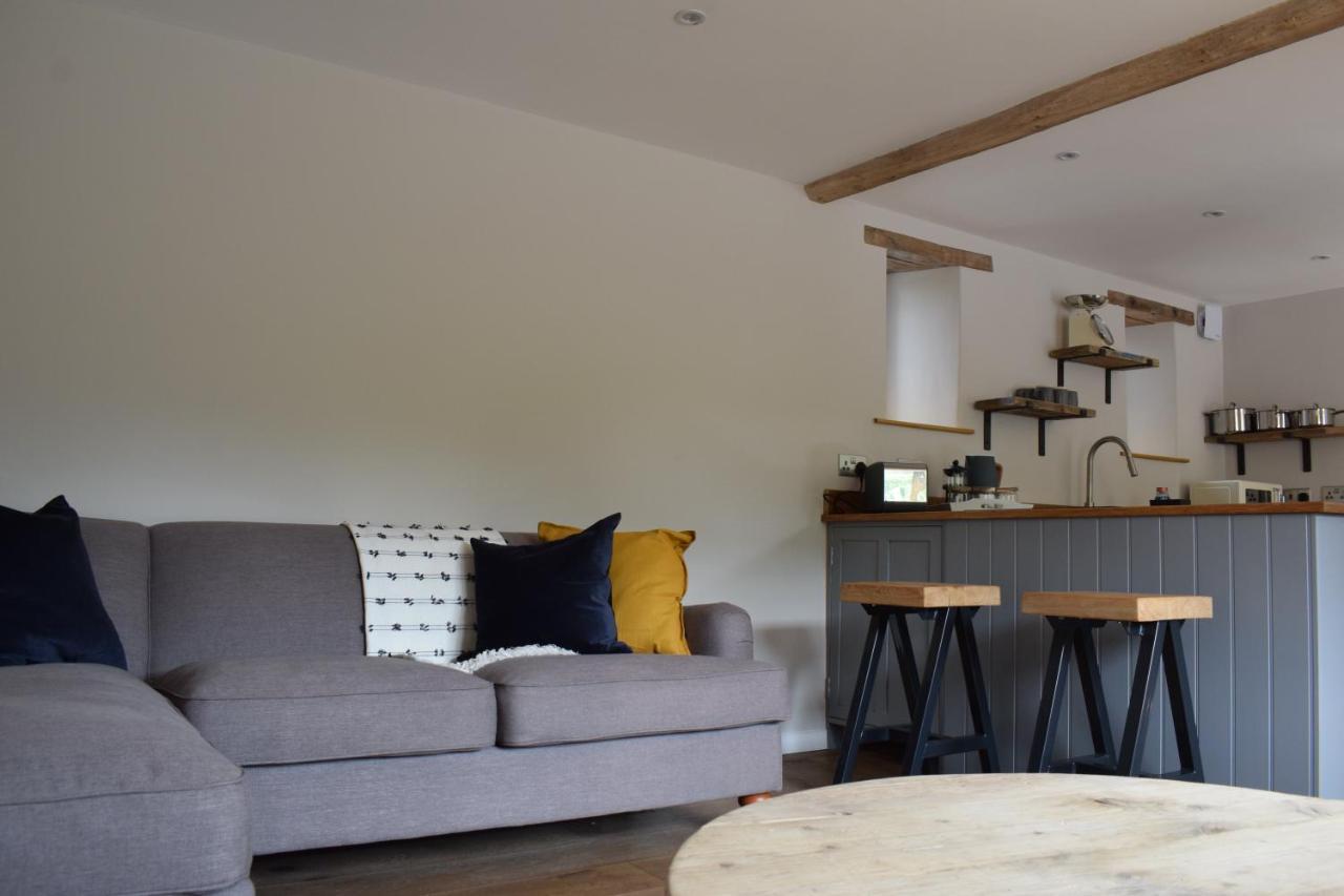 Cowshed In The Black Mountains Abergavenny Extérieur photo